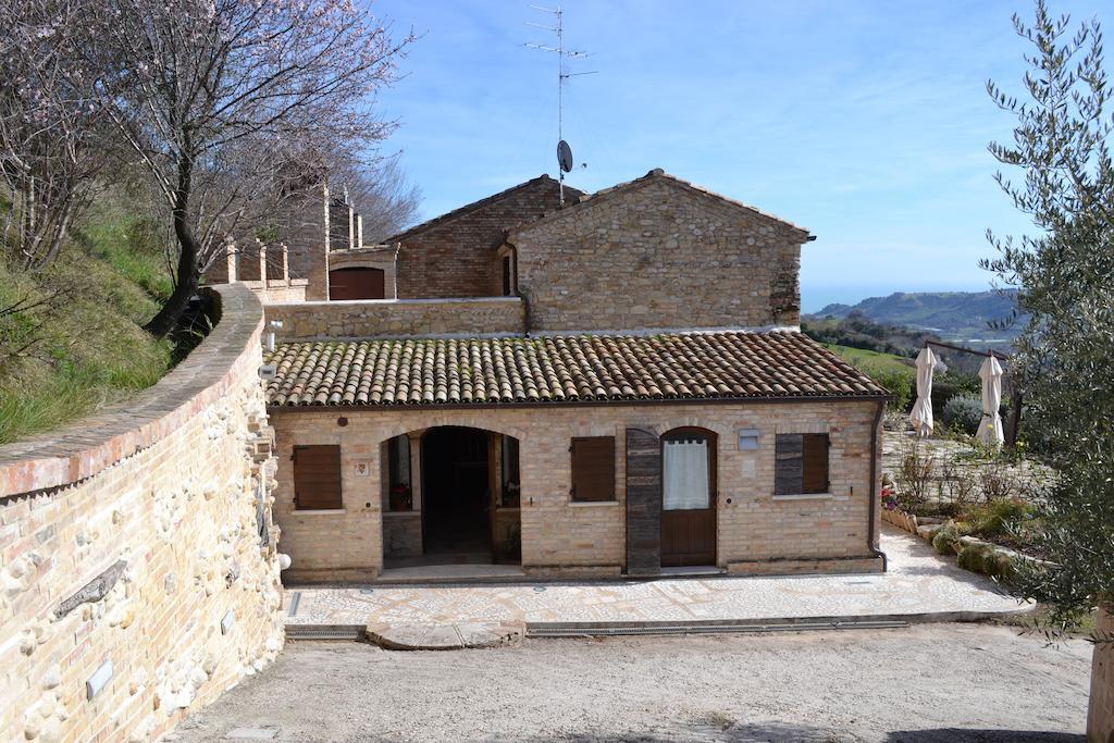 Gasthaus La Sorgente Massignano Exterior foto